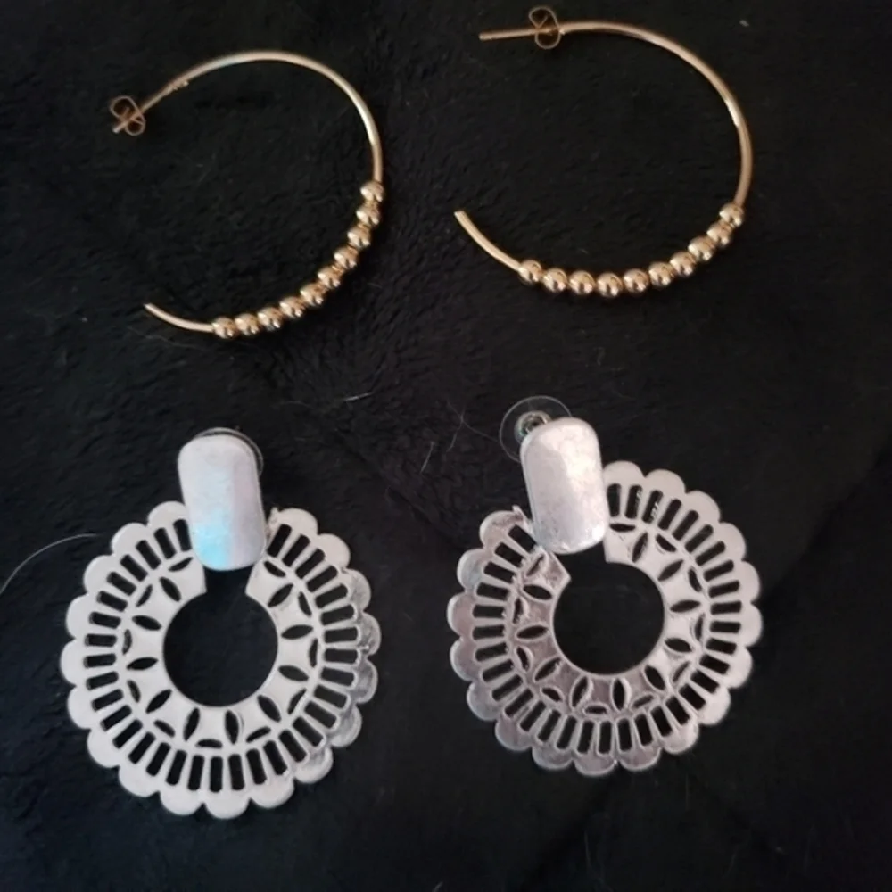 Bundle 14 Pomina‎ earrings